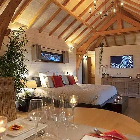 De Prestige Avec Jacuzzi Et Sauna Privatifs Holiday home *